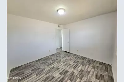 3401 W Saint Moritz Lane, Phoenix, AZ 85053 - Photo 29