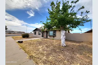 3401 W Saint Moritz Lane, Phoenix, AZ 85053 - Photo 3