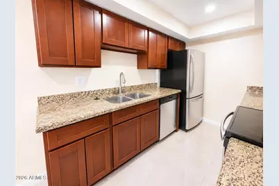 6001 W Townley Avenue, Glendale, AZ 85302 - Photo 7