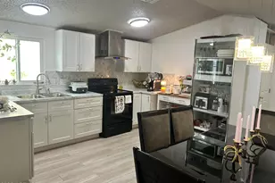 12727 W Glendale Ave Ave, Glendale, AZ 85307 - Photo 7