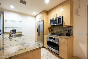7131 E Rancho Vista Dr, Scottsdale, AZ 85251 - Photo 3