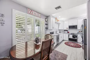 5200 S Lakeshore Dr, Tempe, AZ 85283 - Photo 7