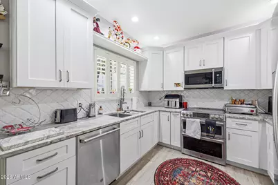 5200 S Lakeshore Drive #116, Tempe, AZ 85283 - Photo 9