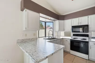 4687 W Ivanhoe Street, Chandler, AZ 85226 - Photo 11