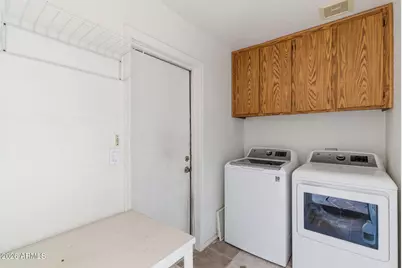 721 E Brentrup Drive, Tempe, AZ 85283 - Photo 17