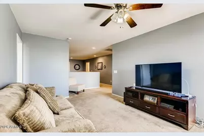 6144 W Freeway Lane, Glendale, AZ 85302 - Photo 21