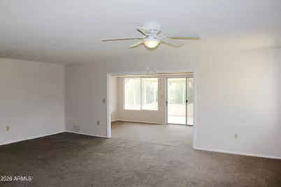 10207 W Kingswood Circle, Sun City, AZ 85351 - Photo 7