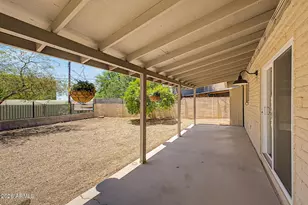 29 E Foothill Dr, Phoenix, AZ 85020 - Photo 25