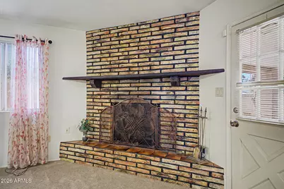 3753 W Dalphin Road, Phoenix, AZ 85051 - Photo 9