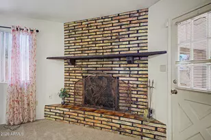 3753 W Dalphin Rd, Phoenix, AZ 85051 - Photo 9