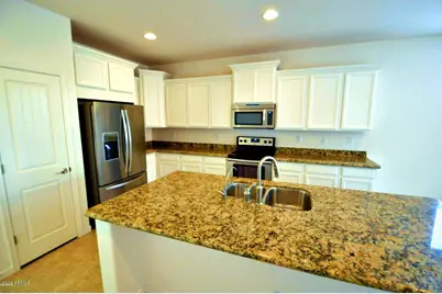 1050 E Detroit Street, Chandler, AZ 85225 - Photo 3