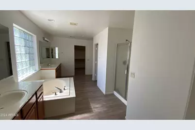 13916 N 135th Drive, Surprise, AZ 85379 - Photo 31