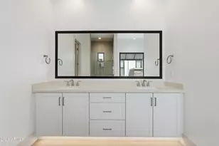 2733 E Derringer Ct, Gilbert, AZ 85297 - Photo 35