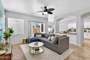 4142 E Gail Dr, Gilbert, AZ 85296 - Photo 9