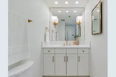 5654 E Mesquite Lane, Phoenix, AZ 85018 - Photo 21