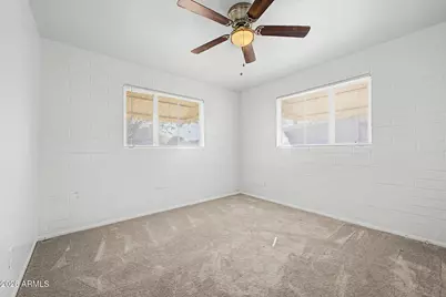 11105 W Iowa Avenue, Youngtown, AZ 85363 - Photo 13