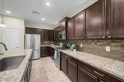 28446 N Broken Shale Drive, San Tan Valley, AZ 85143 - Photo 7