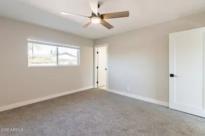 8202 E Piccadilly Road, Scottsdale, AZ 85251 - Photo 25