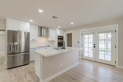 8202 E Piccadilly Road, Scottsdale, AZ 85251 - Photo 13