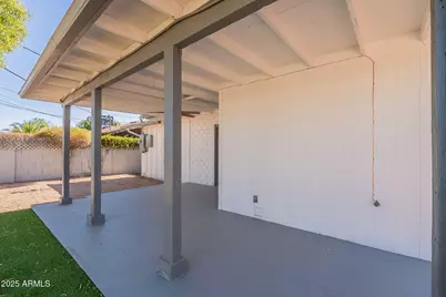8202 E Piccadilly Road, Scottsdale, AZ 85251 - Photo 31