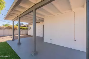 8202 E Piccadilly Rd, Scottsdale, AZ 85251 - Photo 31