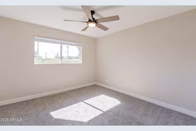 8202 E Piccadilly Road, Scottsdale, AZ 85251 - Photo 23