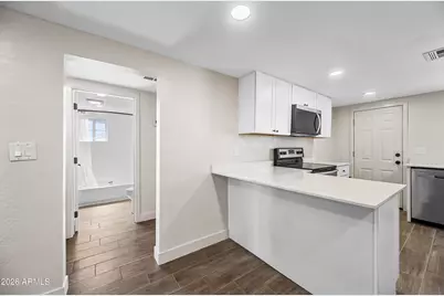 750 W 1st Place, Mesa, AZ 85201 - Photo 9