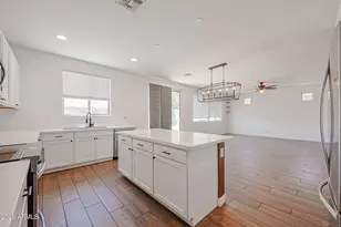 18263 W Williams Rd, Surprise, AZ 85387 - Photo 15