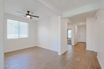 18263 W Williams Road, Surprise, AZ 85387 - Photo 9