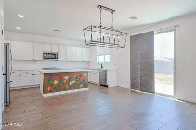 18263 W Williams Road, Surprise, AZ 85387 - Photo 7