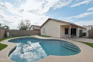 4605 W Wahalla Ln, Glendale, AZ 85308 - Photo 17