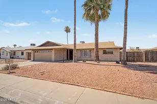 5513 W Tierra Buena Ln, Glendale, AZ 85306 - Photo 3