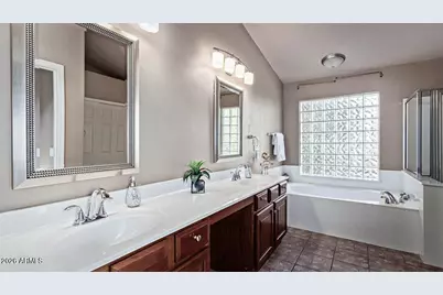 25832 N 67th Lane, Peoria, AZ 85383 - Photo 11