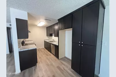 5502 W Barbara Avenue, Glendale, AZ 85302 - Photo 7