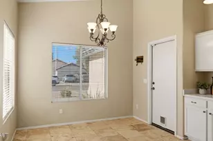 8617 W El Caminito Dr, Peoria, AZ 85345 - Photo 9