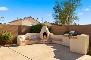 8617 W El Caminito Dr, Peoria, AZ 85345 - Photo 25