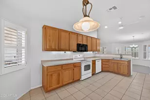 11464 E Monterey Ave, Mesa, AZ 85209 - Photo 9