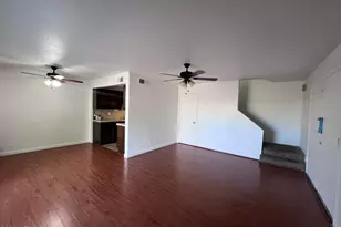 6066 W Golden Ln, Glendale, AZ 85302 - Photo 3