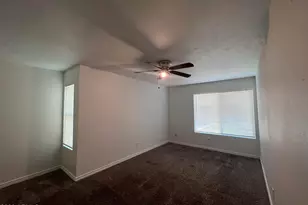 6066 W Golden Ln, Glendale, AZ 85302 - Photo 11