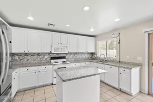 691 E Christopher St, San Tan Valley, AZ 85140 - Photo 27