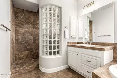 18186 W Narramore Road, Goodyear, AZ 85338 - Photo 15