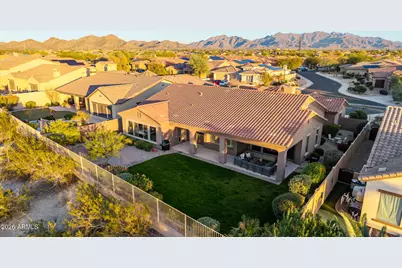 18186 W Narramore Road, Goodyear, AZ 85338 - Photo 35