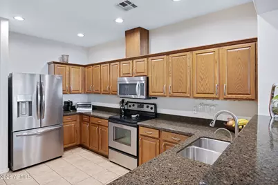 1225 N 36th Street #1086, Phoenix, AZ 85008 - Photo 11