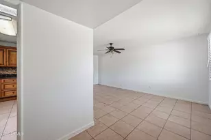 12422 N Cherry Hills Dr E, Sun City, AZ 85351 - Photo 3