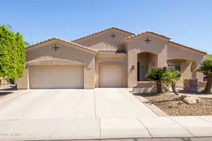 2020 W Bonanza Ln, Phoenix, AZ 85085 - Photo 3
