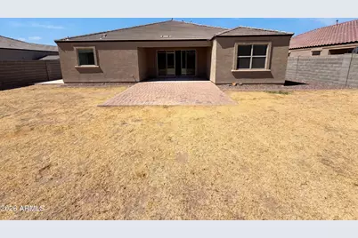 30568 W Clarendon Avenue, Buckeye, AZ 85396 - Photo 5