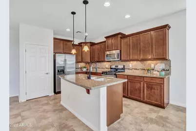 17585 W Cedarwood Lane, Goodyear, AZ 85338 - Photo 25