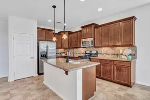 17585 W Cedarwood Ln, Goodyear, AZ 85338 - Photo 25