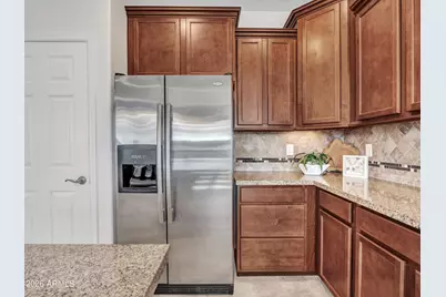 17585 W Cedarwood Lane, Goodyear, AZ 85338 - Photo 23