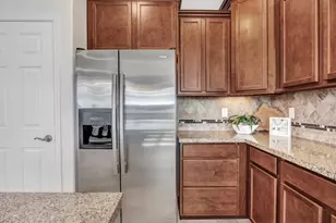 17585 W Cedarwood Ln, Goodyear, AZ 85338 - Photo 29